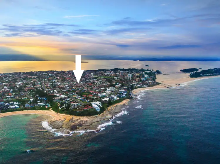 1 Kulgoa Street, Blue Bay NSW 2261