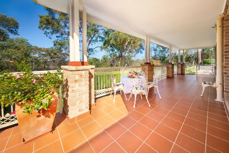 10 Bray Grove, Menai NSW 2234