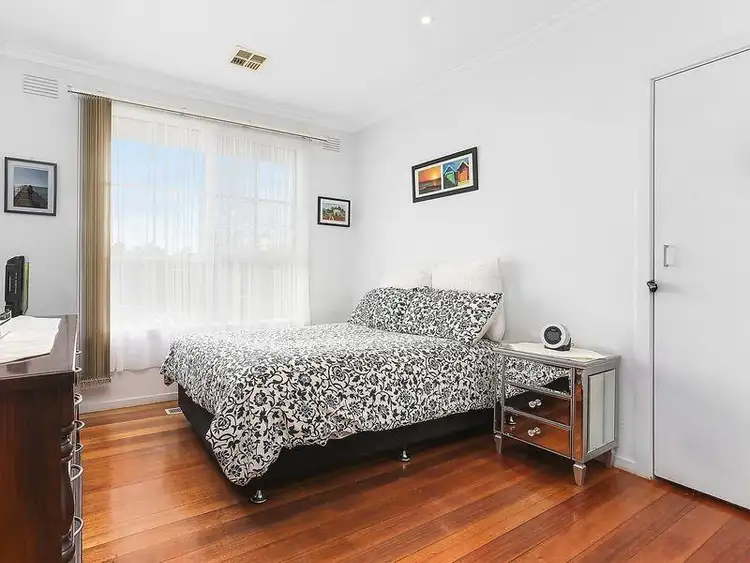 Third view of Homely house listing, 7 Snead Court, Mount Waverley VIC 3149