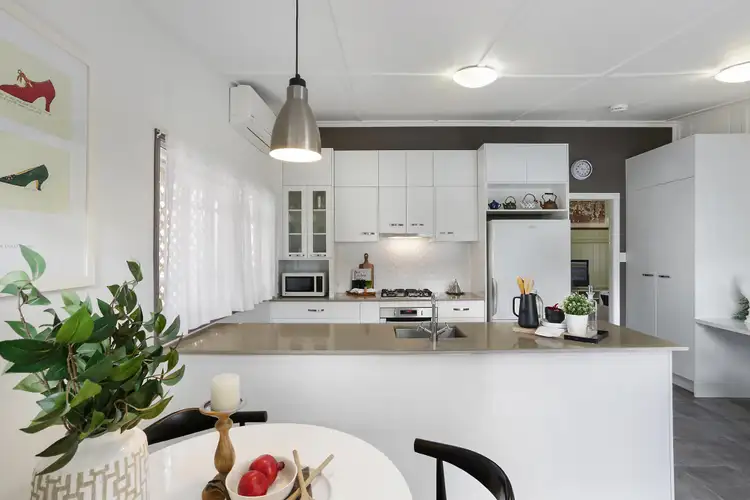 Fifth view of Homely house listing, 8 Taylor Street, Annerley QLD 4103