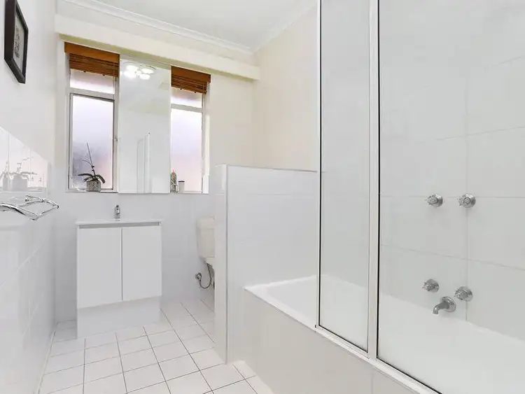 Fourth view of Homely apartment listing, 5/108 Westbury Street, Balaclava VIC 3183