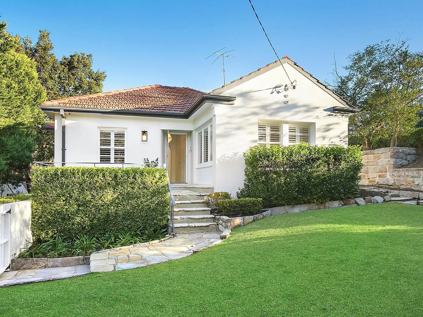 Main view of Homely house listing, 8 Rockley Street, Castlecrag NSW 2068