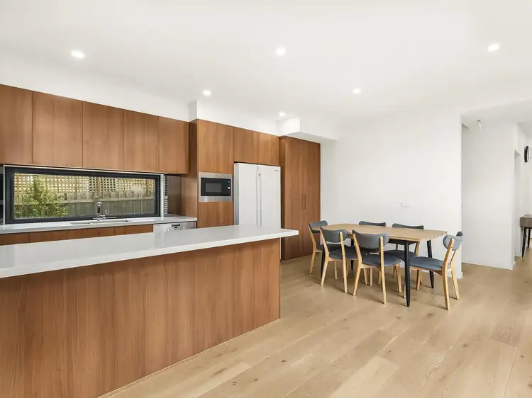 Fourth view of Homely townhouse listing, 1/10 Carween Avenue, Mitcham VIC 3132
