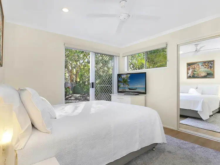 Sixth view of Homely unit listing, 5/8 Advance Place, Sunrise Beach QLD 4567