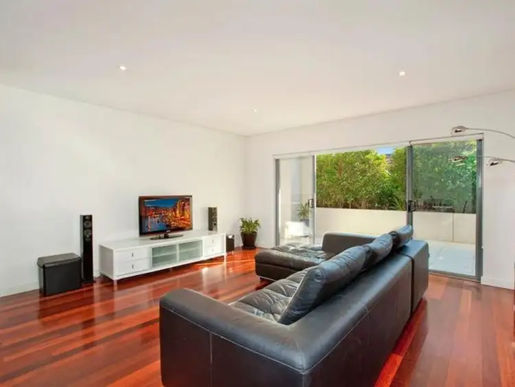 2/46 Bourke Street, North Wollongong NSW 2500