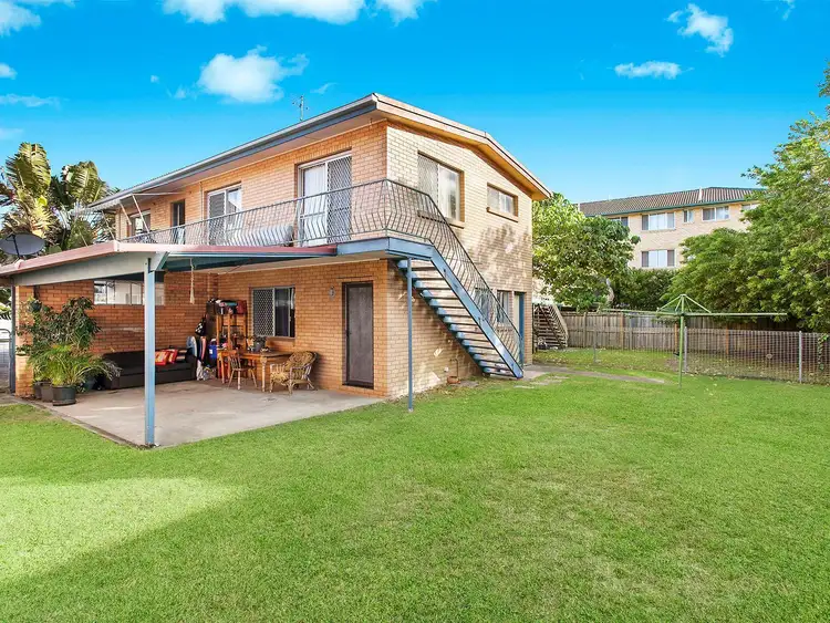 5 Twenty Eighth Avenue, Palm Beach QLD 4221
