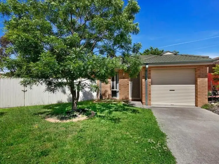 8 Minnta Place, Ngunnawal ACT 2913