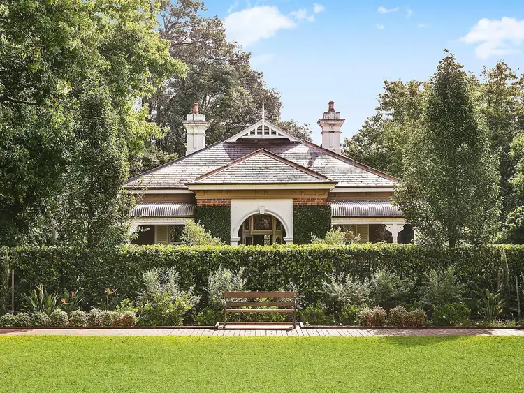 14 Woonona Avenue, Wahroonga NSW 2076