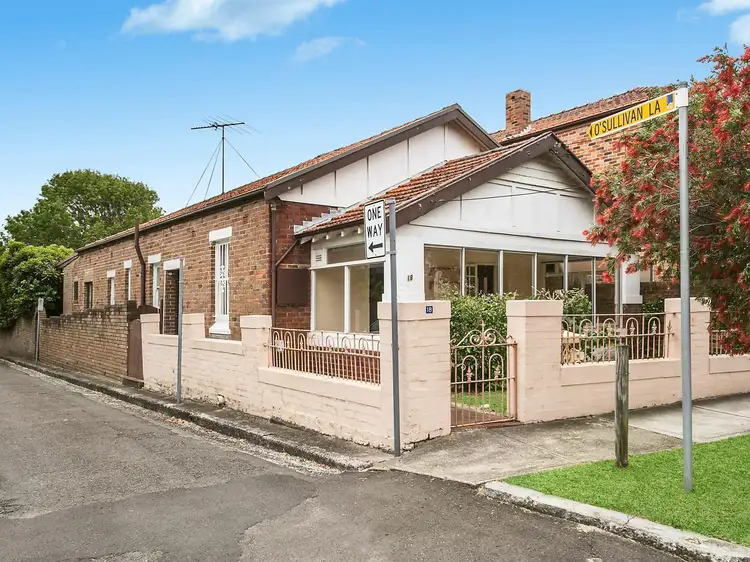 18 Queens Park Road