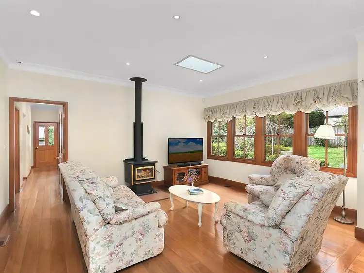 Fifth view of Homely house listing, 8 Wentworth Avenue, Leura NSW 2780