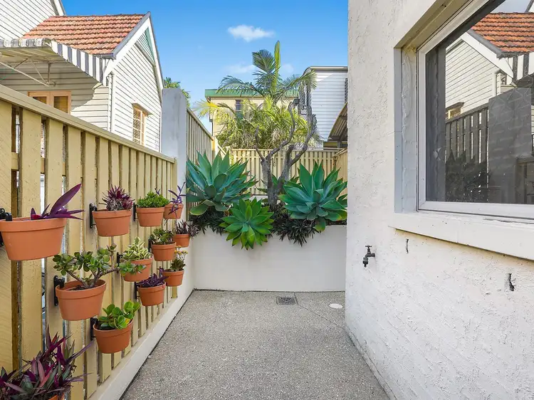 Sixth view of Homely unit listing, 1/90 Sherwood Road, Toowong QLD 4066