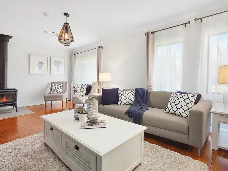 6 Forest Place