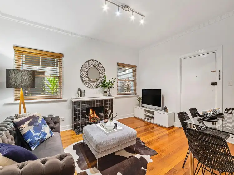 2/7 Martin Street, St Kilda VIC 3182