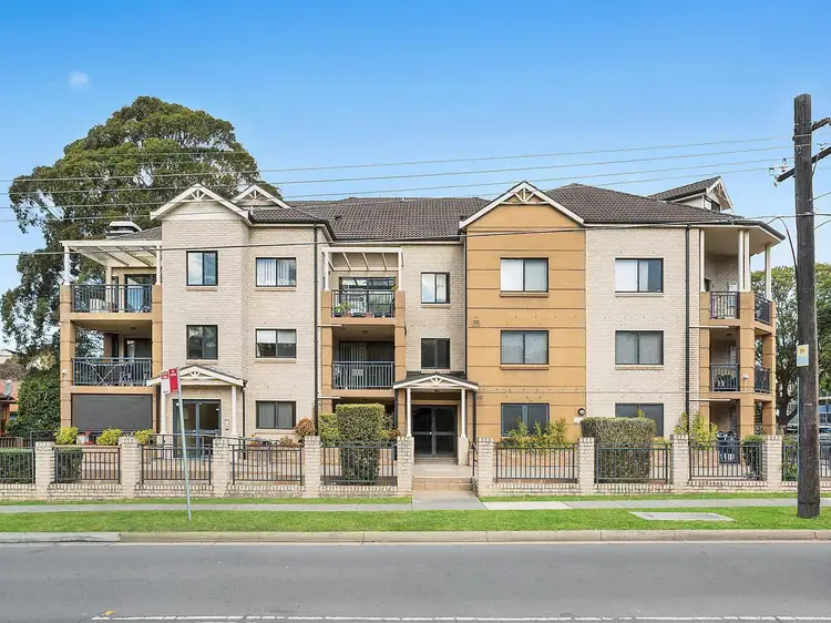 8/41 Cairds Avenue