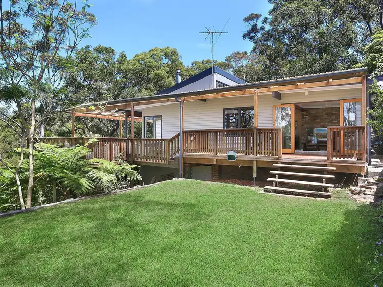 142 Somerville Road, Hornsby Heights NSW 2077