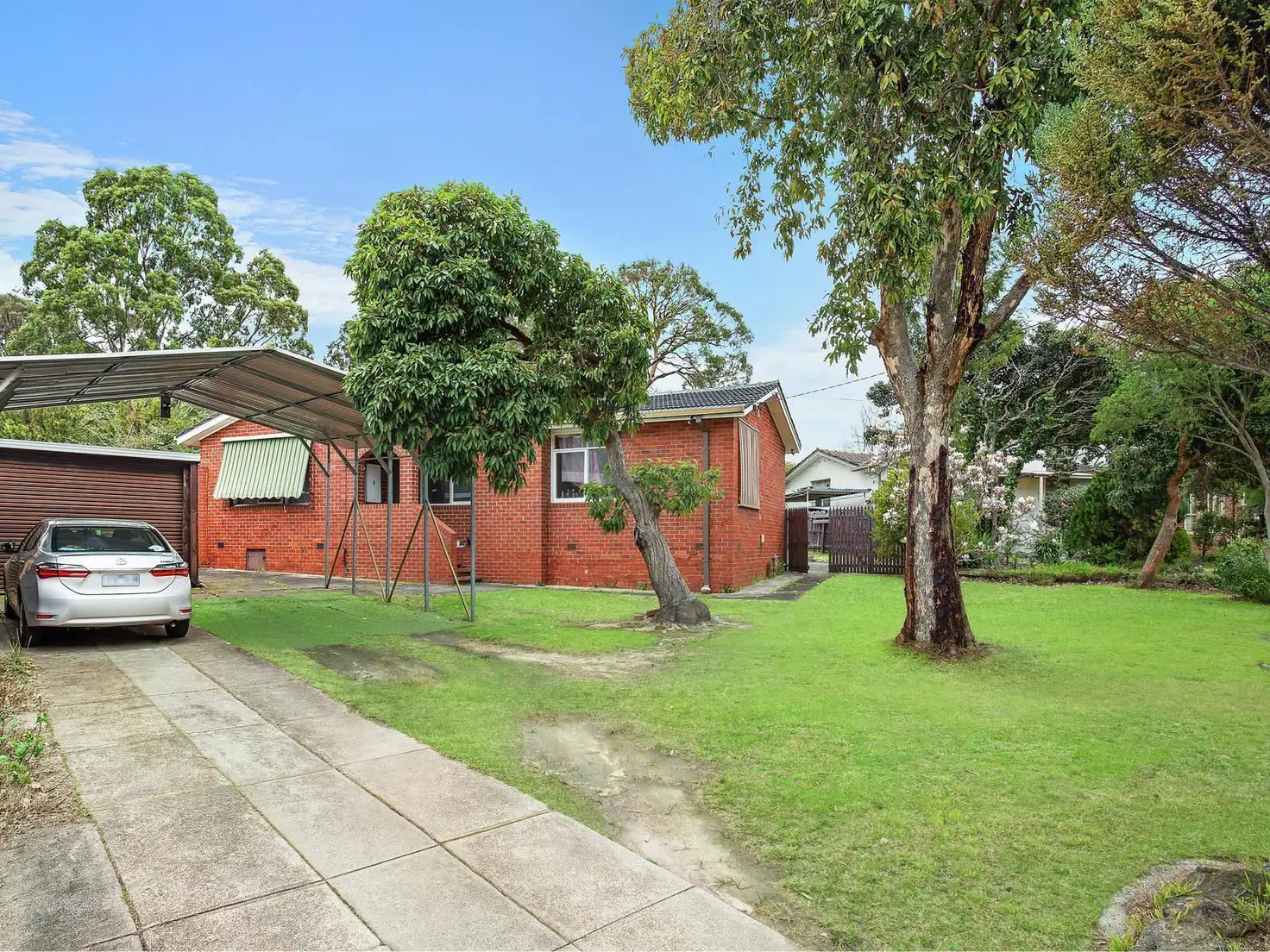 Main view of Homely house listing, 4 Wilga Street, Mount Waverley VIC 3149