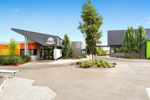 Fourth view of Homely house listing, 4 Wilga Street, Mount Waverley VIC 3149