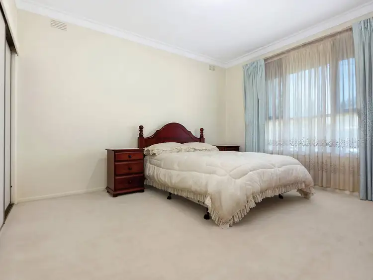Fourth view of Homely house listing, 4 Gross Court, Mount Waverley VIC 3149