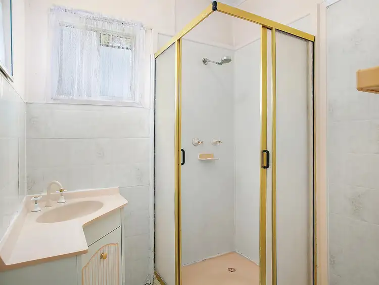 Fifth view of Homely house listing, 4 Cooper Street, Lakes Creek QLD 4701