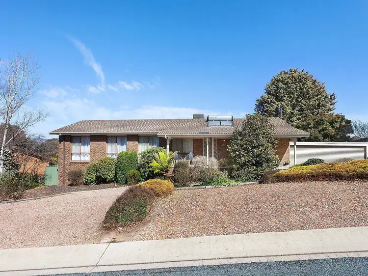 25 McGivern Crescent, Kambah ACT 2902