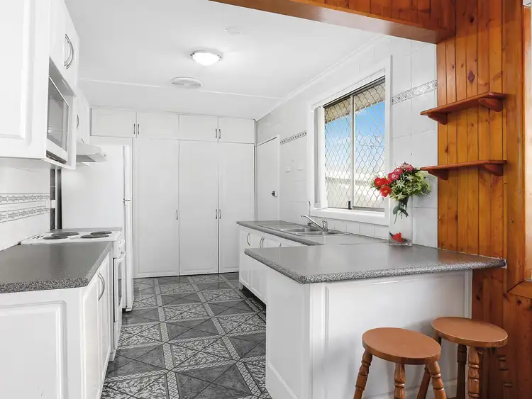 Second view of Homely house listing, 124 Strickland Crescent, Ashcroft NSW 2168