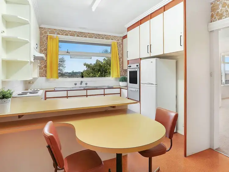 Second view of Homely house listing, 8 Jacqueline Road, Mount Waverley VIC 3149