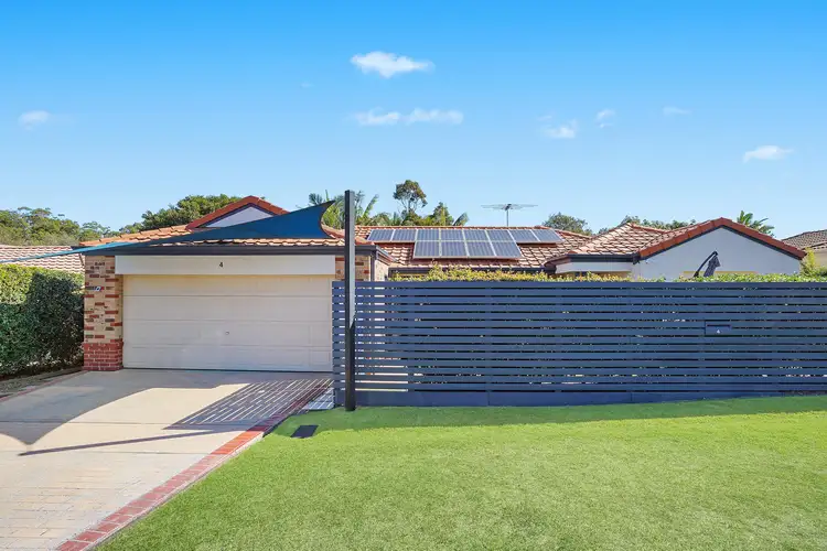4 Campbell Street