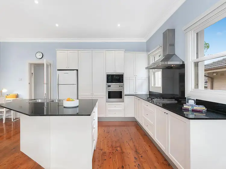 Fourth view of Homely house listing, 2 Barwon Road, Lane Cove NSW 2066