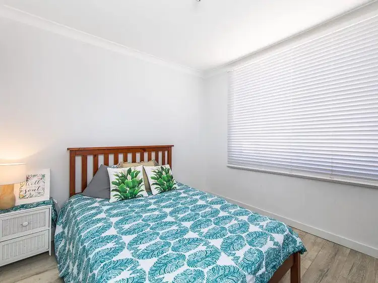 Third view of Homely apartment listing, 2/16 Wyadra Avenue, Freshwater NSW 2096