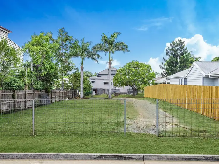 5b Sedborough Street, The Range QLD 4700