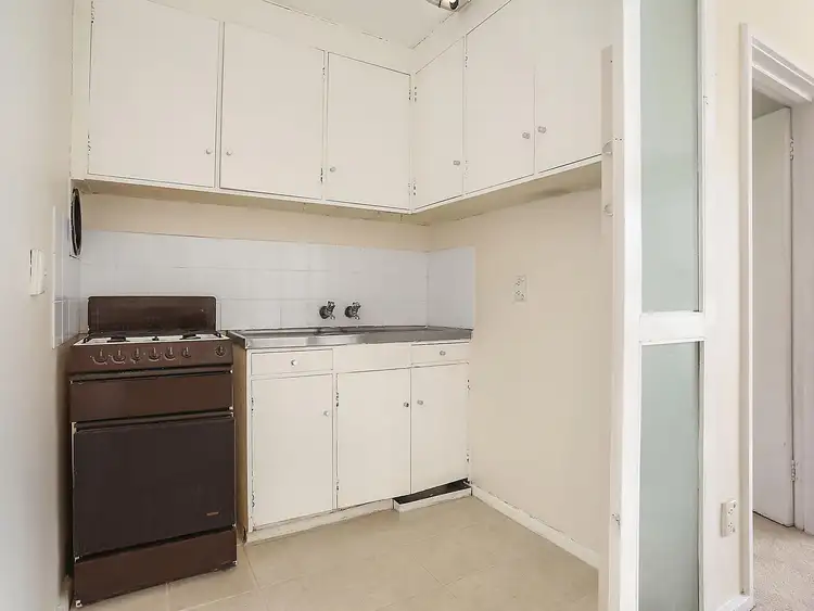Third view of Homely apartment listing, 6/85 Grosvenor Street, Balaclava VIC 3183