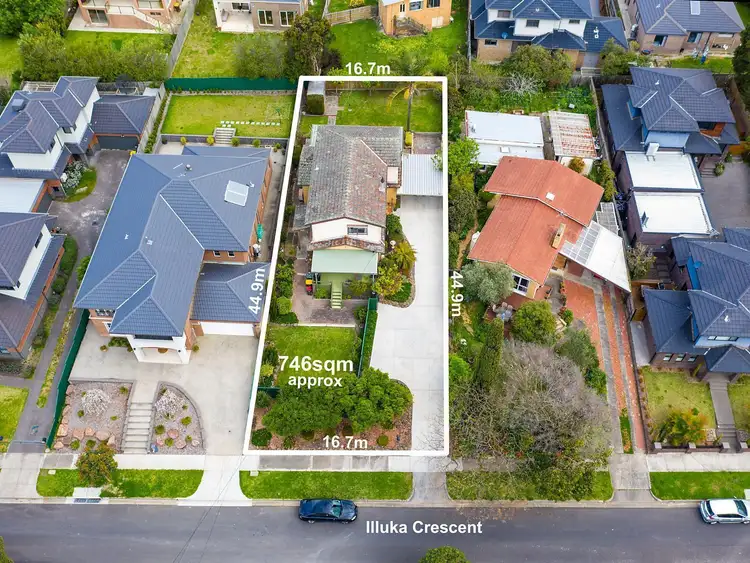 Fifth view of Homely house listing, 28 Illuka Crescent, Mount Waverley VIC 3149