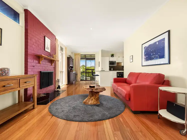 Sixth view of Homely house listing, 28 Illuka Crescent, Mount Waverley VIC 3149