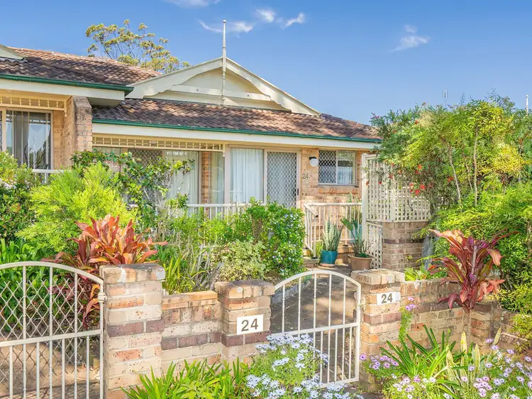 24/12 Kinara Avenue, Wyoming NSW 2250