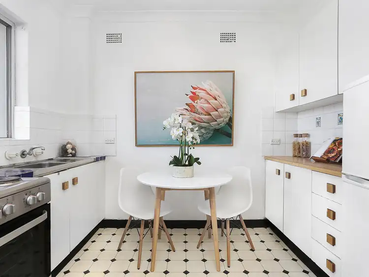 Third view of Homely studio listing, 2/42 Macpherson Street, Bronte NSW 2024