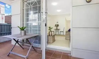 Second view of Homely apartment listing, 6/13 Ernest Street, Crows Nest NSW 2065