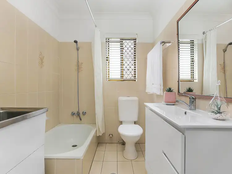 Third view of Homely unit listing, 10/25 Dixon Street, Auchenflower QLD 4066