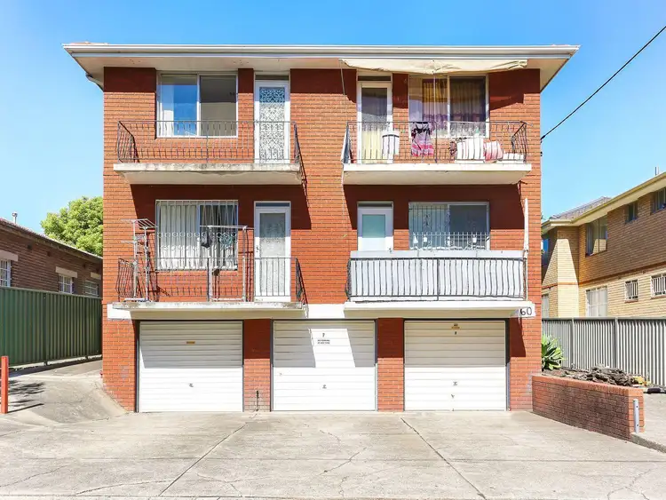 2/60 Colin Street