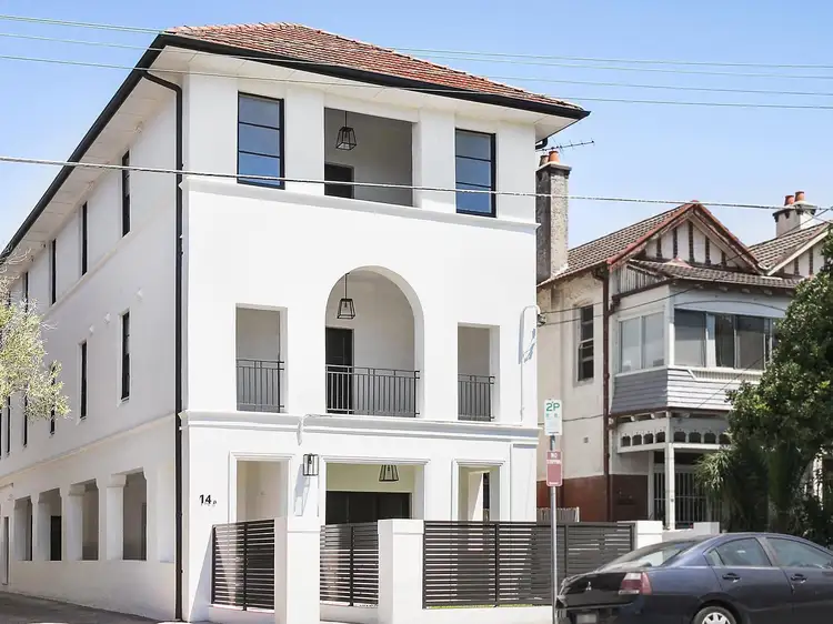 4/14A Carr Street, Coogee NSW 2034