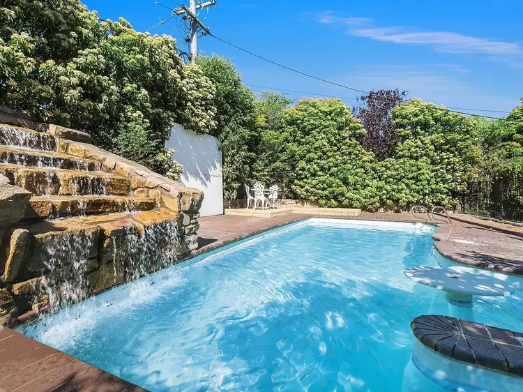 4 Griffith Place