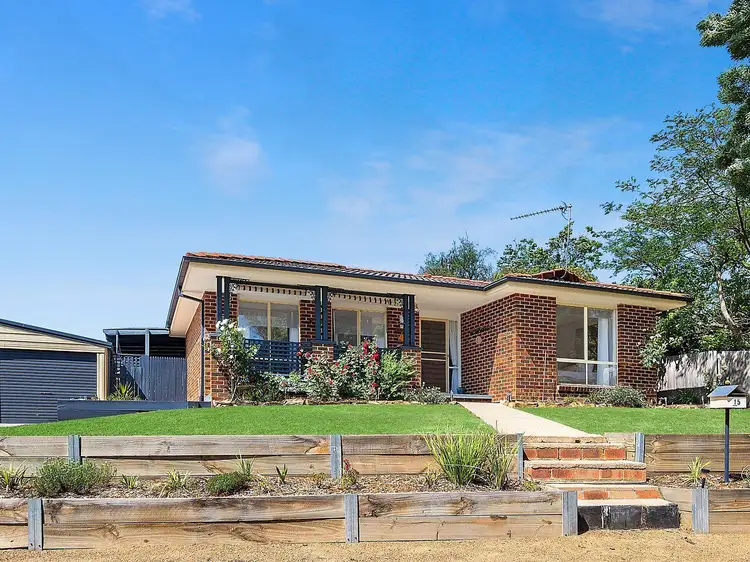 15 Bellchambers Crescent