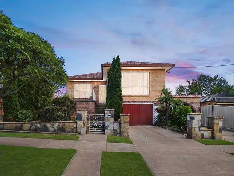Main view of Homely house listing, 27 Stornaway Road, Queanbeyan NSW 2620