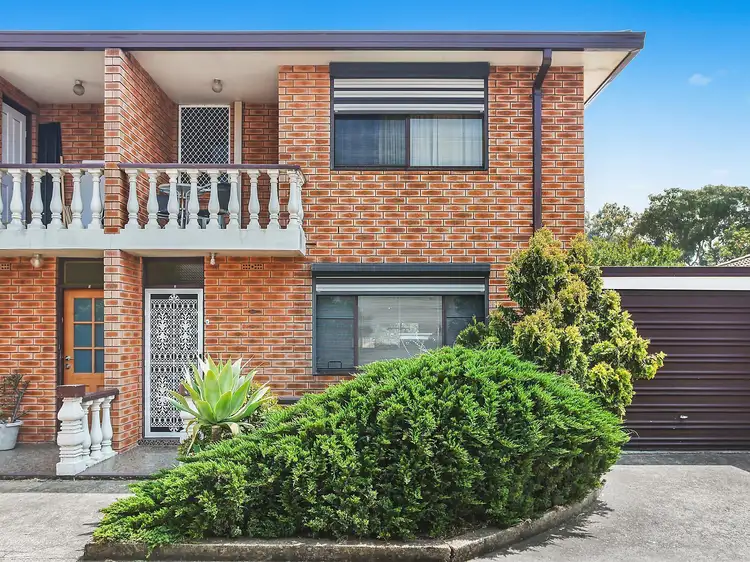 Main view of Homely townhouse listing, 2/118 Rookwood Road, Yagoona NSW 2199