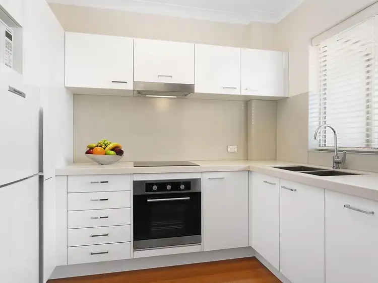 Third view of Homely studio listing, 1/42 MacPherson Street, Bronte NSW 2024