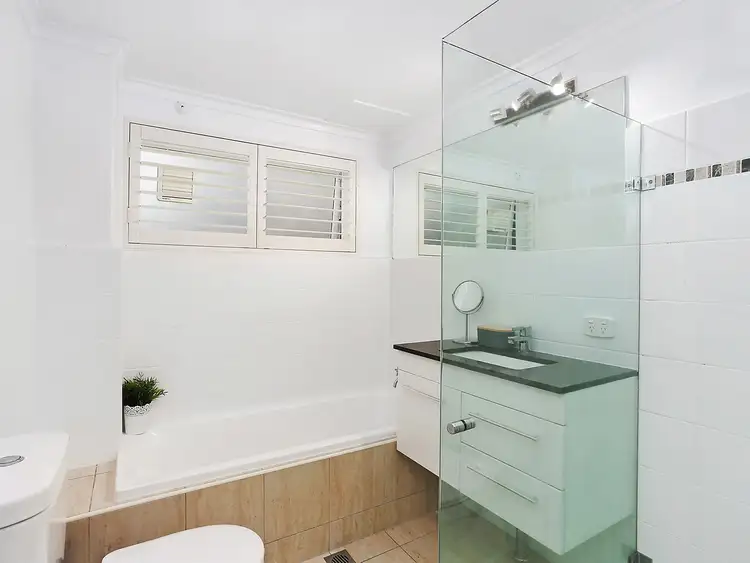 Fourth view of Homely apartment listing, 3/299 Burns Bay Road, Lane Cove NSW 2066