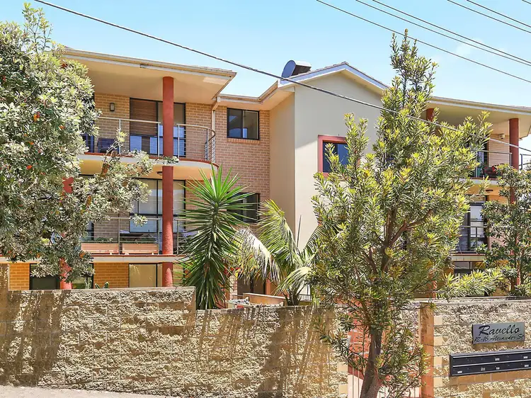 Fourth view of Homely apartment listing, 10/12 Alexander Street, Coogee NSW 2034