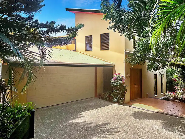 6 Mirrabook Court, Noosa Heads QLD 4567