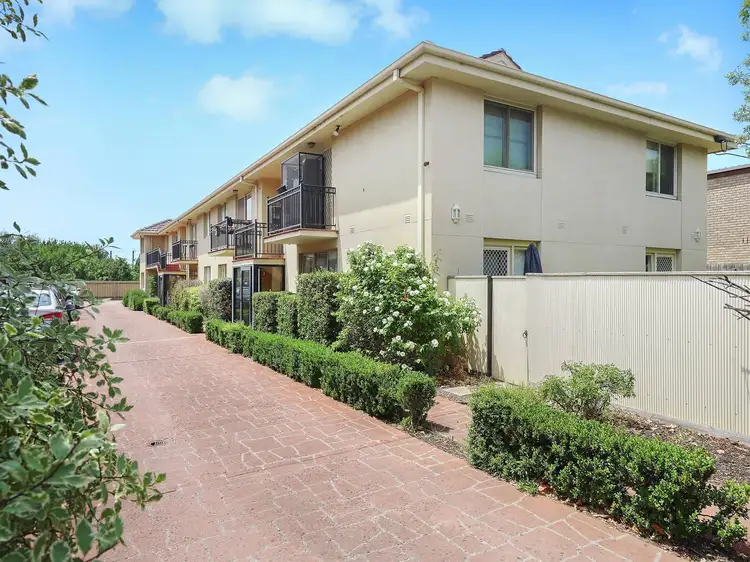 9/5 Gordon Street, Footscray VIC 3011