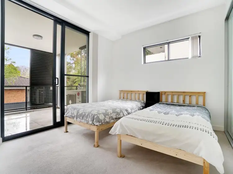 Third view of Homely apartment listing, 18/12 Park Avenue, Waitara NSW 2077