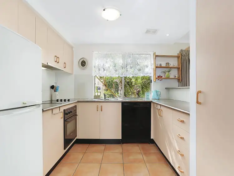 Third view of Homely unit listing, 5/6 Advance Place, Sunrise Beach QLD 4567